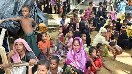 WHO warns of cholera outbreak in Bangladesh camps