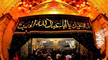 Ka'aba and Imam Hussein (PBUH)