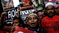 Aksi Demo Dukung Muslim Rohingya