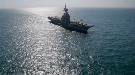 アメリカと日本が海上合同演習を開始