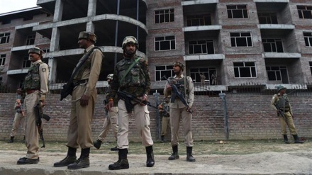 Grenade attack on local minister kills three in Kashmir