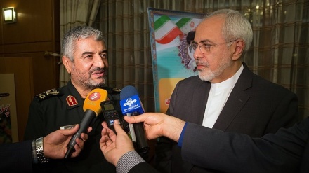 Janar Jafari da Zarif Sun Mayar Da Martani Kan Kokarin Amurka Na Bata Sunan Dakarun IRGC 