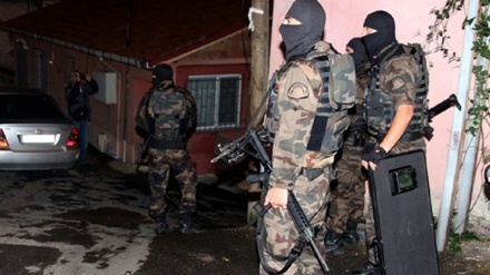 Türkiye'de IŞİD zanlılarının gözaltına alınması