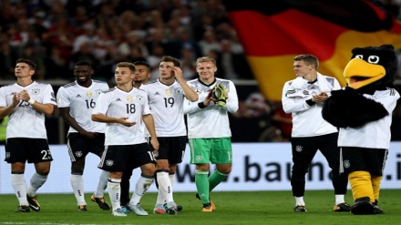 נבחרות גרמניה ואנגליה בכדורגל העפילו למונדיאל