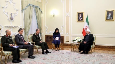 Presidente Rouhani: Irã, Turquia pilares da estabilidade na região