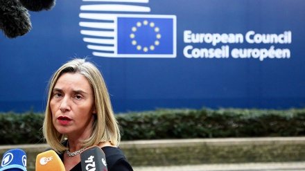 EU reiterates commitment to Iran deal amid US threat to scrap it