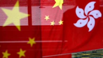 中国抗议英国干涉香港事务