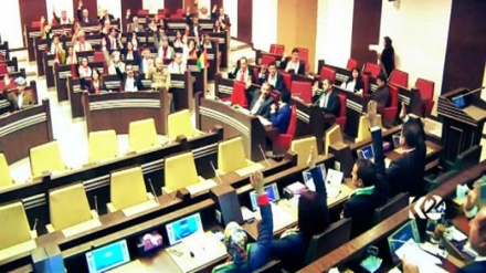 Deputetët e Partisë “Ndryshimi” dëbohen nga seanca e Parlamentit të rajonit të Kurdistanit