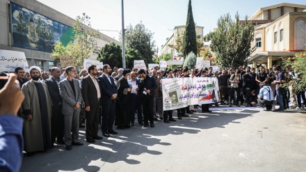 تجمع دانشجویان ایران در اعتراض به اظهارات خصمانه ترامپ