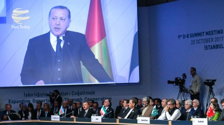 Erdoğan: İslam ülkeleri arasında iktisadi ilişkiler artmalı