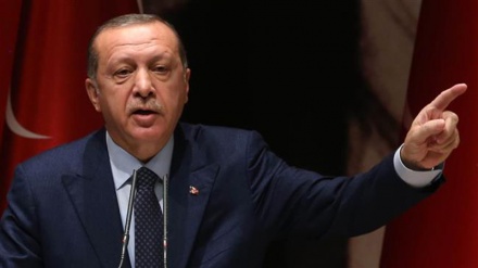 Erdogan pushing more mayors to resign amid AK shake-up ahead of 2019 elections 