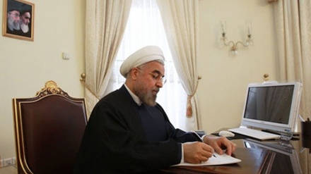 Presidenti iranian uron Papën dhe krerët e shteteve me rastin e Krishtlindjeve