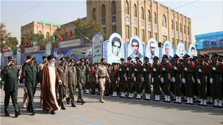 Pontos de vista do líder da Revolução Islâmica do Irã (na cerimônia de graduação militar da Universidade de Ciências Marinhas)