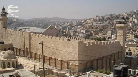 Otoritas Palestina Mereaksi Keputusan Rezim Zionis Soal Makam Ibrahimi