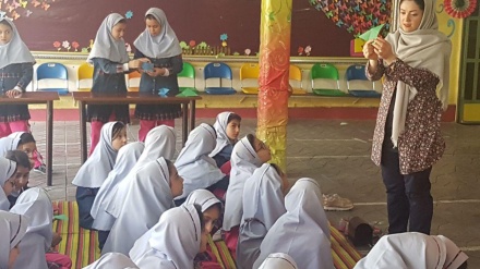 イラン人女子留学生が、ヒロシマで平和活動