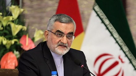 Boroujerdi: Program Rudal Iran Defensif