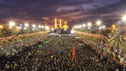 Ceremonia e zimbajtjes për Imam Husejnin (a.s.) në Qerbela (3)