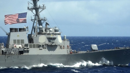  هشدار پژوهشگر امریکایی به  اقدام احتمالی آمریکا و بریتانیا برای اعزام ناو جنگی به خلیج فارس 