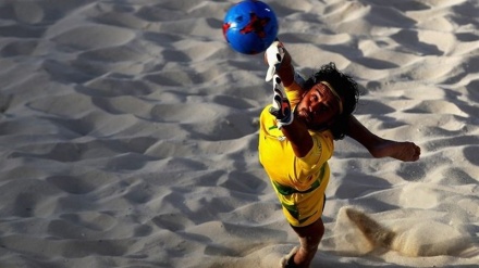 Эроннинг пляж  футболи дарвозабони тарихдаги 10- нафар афсонавий дарвозабонлар қаторига кирди