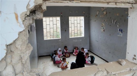 UNICEF says future of 4.5 Yemeni schoolchildren at stake