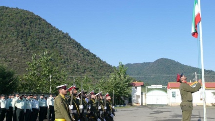 De polis ğıvvon əloğədor Masali polison mştərəkə sıbi mərosim