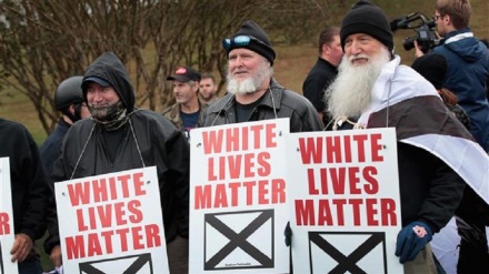 アメリカで、反人種差別主義デモが実施