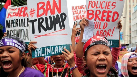 菲律宾民众举行示威活动抗议特朗普访问该国