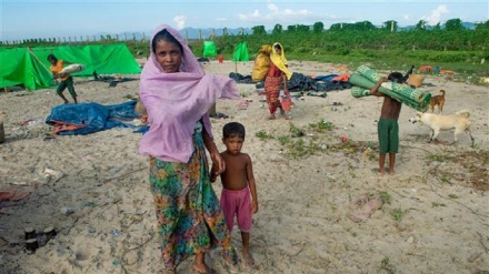 ロヒンギャ族のイスラム教徒が新たに集団でミャンマーから脱出