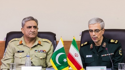 イランとパキスタンが、２国間の防衛関係の拡大の必要性を強調