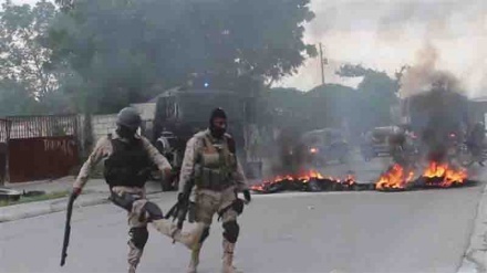 Haiti: Protesters confront police, in demo against President Moise