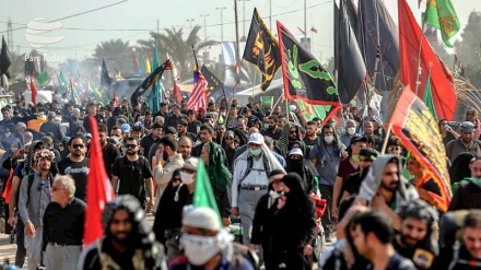 Ana Ci Gaba Da Gudanar Da Juyayin Arba'in Na Imam Husain (a.s) A Iran