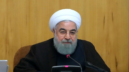 イラン大統領、「外国の介入は、地域に何の利益ももたらしていない」