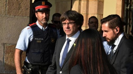 Catalogna: Carles Puigdemont resta in carcere in Germania