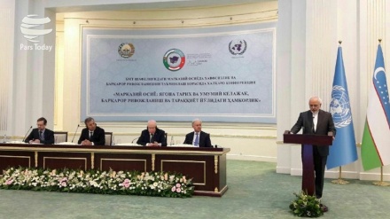 Außenminister Zarif:  Iran hält sich am Prinzip der Nicht-Verbreitung von Atomwaffen fest