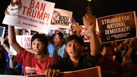 菲律宾警察与抗议特朗普访问该国的民众爆发冲突