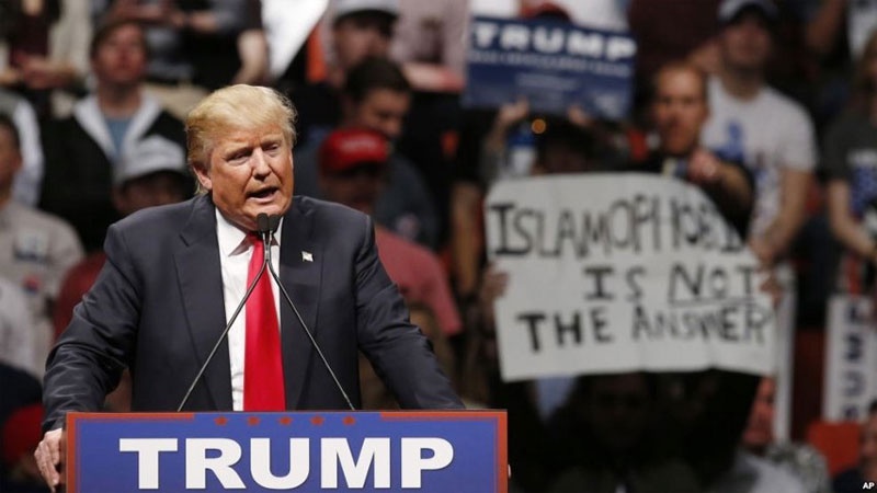 Donald Trump pada acara kampanye pilpres pada 2016 lalu.