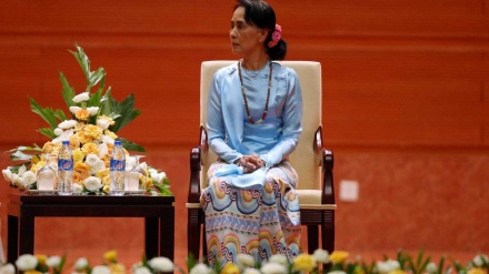 Cidade de Oxford retira prêmio dado para líder de Myanmar