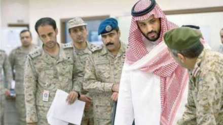 サウジアラビアの有力な軍関係者数人が逮捕