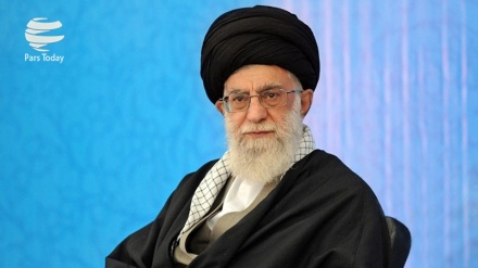 líder da Revolução Islâmica culpa regimes apoiados pelos EUA pelo ataque terrorista ao Irã