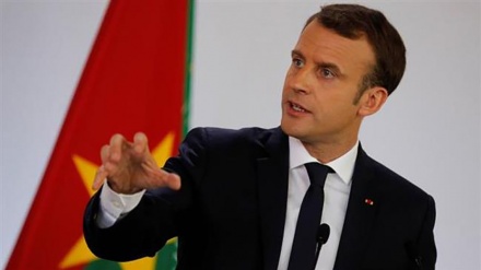 Macron, puniremo chi ha aggredito agenti