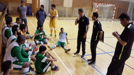 サウジアラビアのフットサル代表チームが対イラン戦での大敗により解散