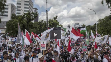 Indonesians in Jakarta protest against US president's al-Quds announcement