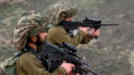 Siyonist askerler, 3 yaşındaki Filistinli çocuğu hedef aldı