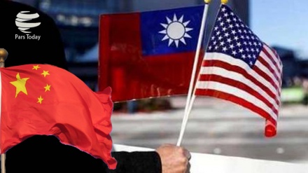 中国对美军舰穿越台湾海峡发出警告