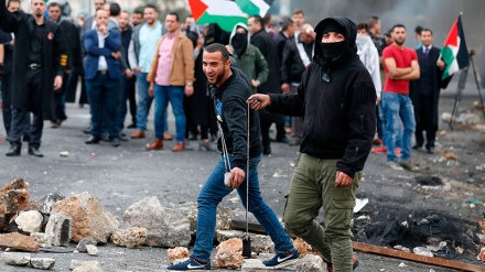 Plagosen disa palestinezë nga forcat sioniste