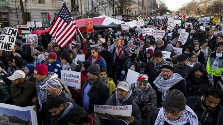 Milhares de americanos protestam contra a decisão de Washington sobre  Jerusalém (Al-Quds)