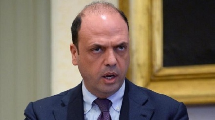 Kuwait: Alfano ai ministri 'Coalizione', abbiamo sconfitto l'Isis!!!!