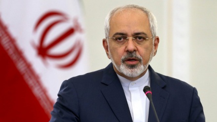 Zarif: Trump duke kërcënuar të tjerët dobëson demokracinë