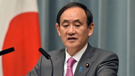 日本官房長官、国連決議に沿った聖地の問題解決を強調