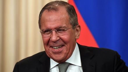 Lavrov: Brukseli nuk e shoqëron qasjen anti-ruse të Uashingtonit